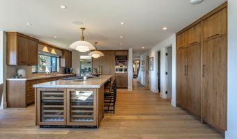 261 Eagle Ln, Glenbrook, NV 89413