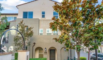 928 E Twill Ct, Anaheim, CA 92802