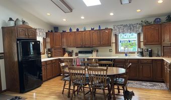 1065 Burns Ave, Altoona, PA 16601