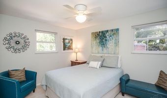 8069 Ashgrove Dr, Anderson Twp., OH 45244