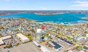 827 13th Ave, Belmar, NJ 07719