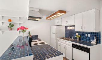 645 Manhattan Pl 304, Boulder, CO 80303