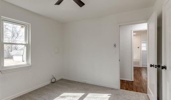 6910 NW 53rd St, Bethany, OK 73008