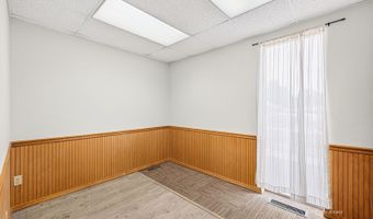 975 5th St, Elko, NV 89801