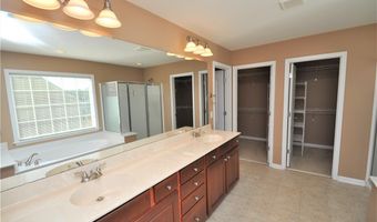 300 Sutton Glen Dr, Apex, NC 27523
