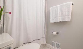 731 PINE VALLEY Dr, Arnold, MD 21012