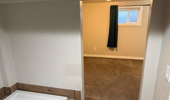2932 S Arthur St, American Falls, ID 83211