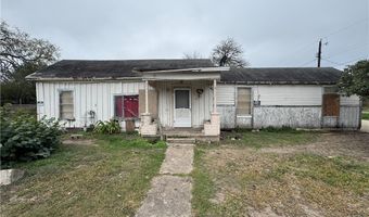 1905 S Reynolds St, Alice, TX 78332