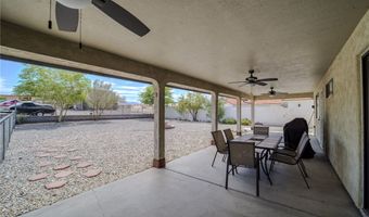 808 Park Crest Dr, Bullhead City, AZ 86429