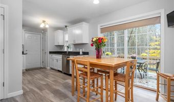 654 Steere Farm Rd, Burrillville, RI 02830
