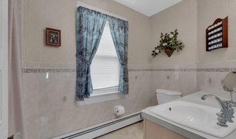 683 Main Ave, Bay Head, NJ 08742