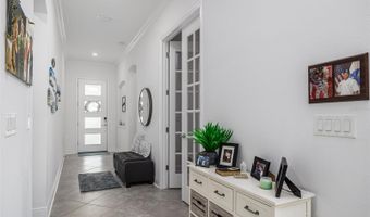 5330 SILVER SUN Dr, Apollo Beach, FL 33572