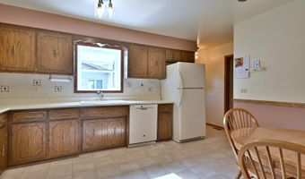 657 SABLE Dr, Addison, IL 60101