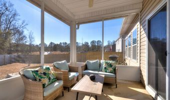 17 High Point Dr, Camden, SC 29020