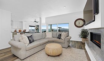 219 Turf View Dr, Solana Beach, CA 92075