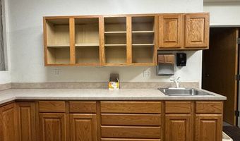 1002 W Main St, Artesia, NM 88210