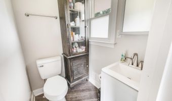 3270 Wards Rd, Altavista, VA 24517