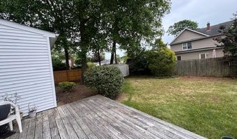 24 N Anita Pl, Amity Harbor, NY 11701