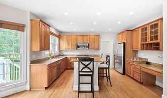 42645 COCHRANS LOCK Dr, Ashburn, VA 20148