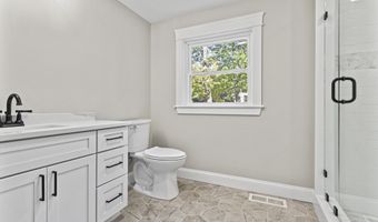 26 Binford Rd, Standish, ME 04084