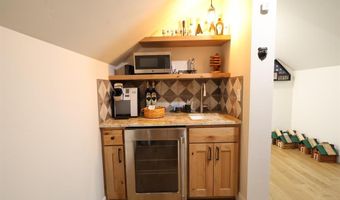 22 Doc Bar Dr, Cody, WY 82414
