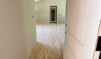 151 Bluebird Ln, Brooklyn, CT 06234