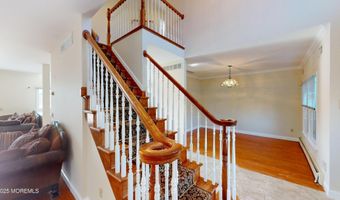 11 Drake Dr, Bayville, NJ 08721