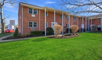 297 Merrick Rd D 1, Amityville, NY 11701
