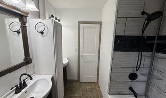 510 Maple Rdg, Albion, MI 49224