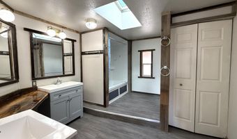 1915 Thomas Jefferson Ave, Battle Mountain, NV 89820