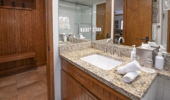 120 Offerson Rd 6140, Beaver Creek, CO 81620