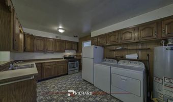 705 S 6th St, Basin, WY 82410