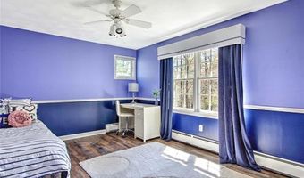 235 Holly Hills Ln, North Kingstown, RI 02874