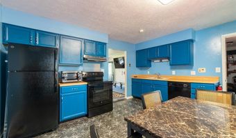 225 Cleveland Ave, Andover, OH 44003