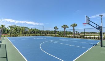 7401 PARADISO Dr, Apollo Beach, FL 33572
