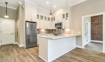 1077 Post Rd 2, Darien, CT 06820