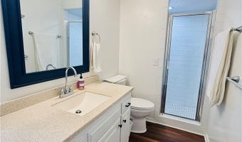4 Chandler Ln, Bella Vista, AR 72715