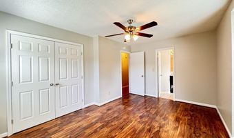 329 WILLOW GLEN Ct, Alabaster, AL 35007