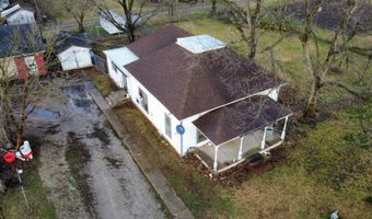 1117 State St, Altoona, KS 66710