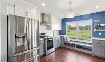 3175 Delaway Ln, Indianapolis, IN 46217