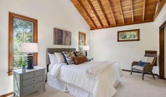 925 Old Farm Ln, Aptos, CA 95003