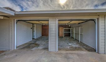 512 E NARRAMORE Ave, Buckeye, AZ 85326
