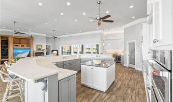 134 Bay Harbor Dr, Aransas Pass, TX 78336