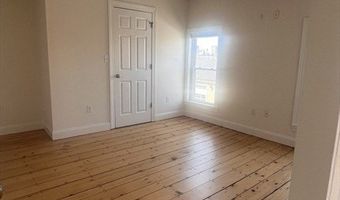 14 Humboldt Pl 1, Boston, MA 02127