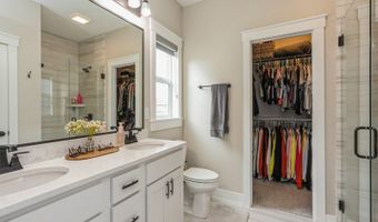 210 31st St SE, Altoona, IA 50009