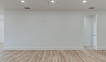407 Ave M, Abernathy, TX 79311