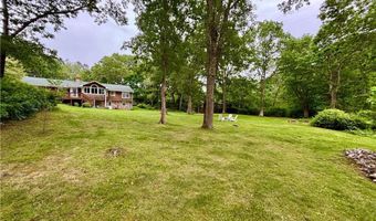 10 Lakeside Dr, Charlestown, RI 02813