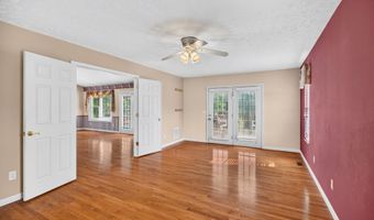 243 Springwood Dr, Bean Station, TN 37708