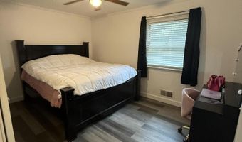 153 Schooner Ave, Barnegat, NJ 08005