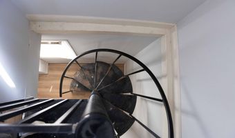 34 E Maynard Ave, Columbus, OH 43202